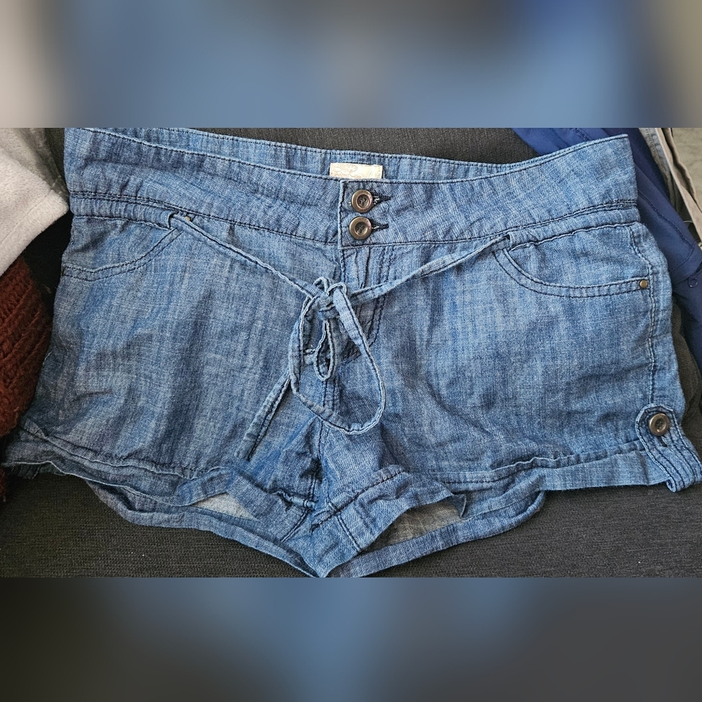 Arden B Blue Jean Shorts with Drawstring Waist and Cuffed Hems
